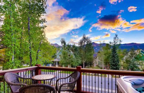 Weisshorn House | Great Raven Grande
