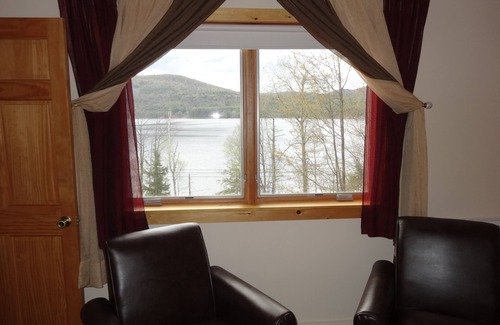 Day House | Great Sacandaga Lake House In Adirondacks