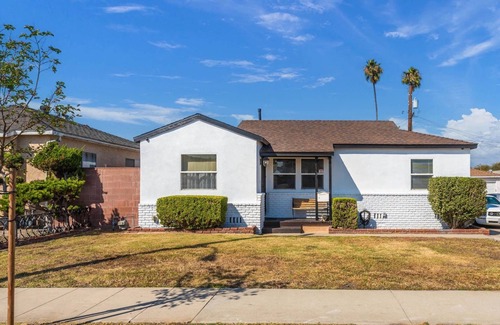 Lawndale House | Great South Bay home near LAX, SoFi & Beaches!