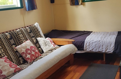 Raurimu Ski Chalet | Great value Cottage - 20 mins to Whakapapa