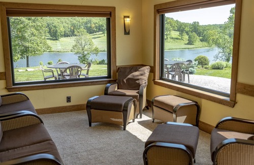 Rolla House | Great Views | Lakeside | Family-Friendly Barn | Reunions, Events, Retreats
