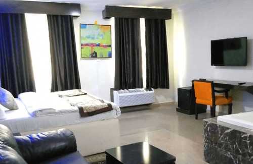 Owerri Hotel | Great Western Hotel and Suites