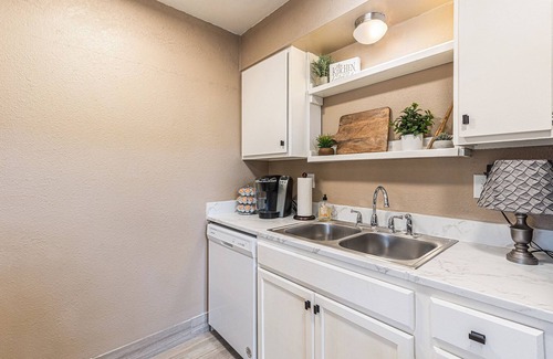 Greeley House | Greeley Hideaway