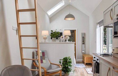 Brearton Cottage | Green Acres is a wonderful romantic Yorkshire retreat, perfect for couples.