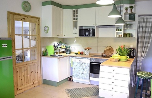 Overath Apartment | Green apartment - Casa Christallina