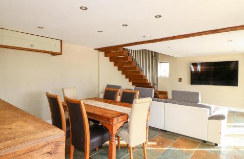 Wharncliffe House | Green Barn
