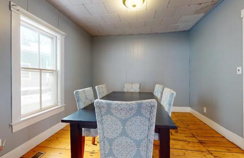 Weston House | Green Door Cottage
