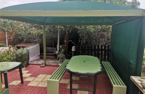 Kouga Apartment | Green Door