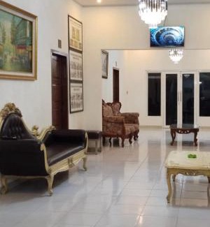 Rembang Hotel | Green Doorz Hotel