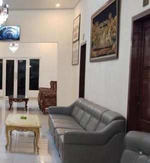 Rembang Hotel | Green Doorz Hotel