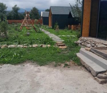 Stepanavan Cabin | Green House