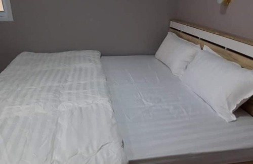 Lan Sak Hotel | Green House Resort Praduyuen