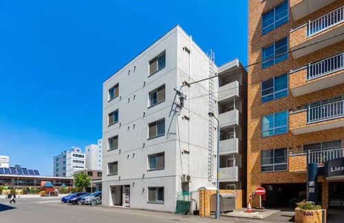 Chuo-ku Apartment | Green