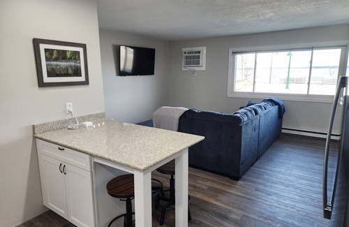 Spicer Condo | Green Lake Condo in the heart of Spicer