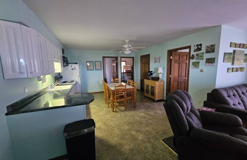 Markesan Cabin | Green Lake View Cottage