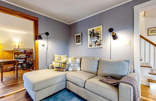 Sunderland House | Green Mountain Retreat