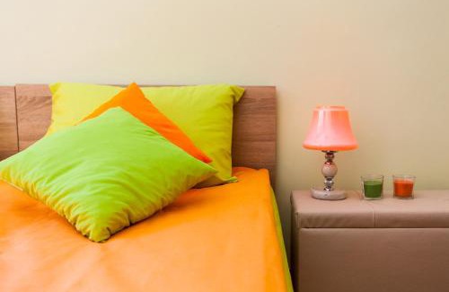 Kvartal Noviya Grad Apartment | Green Orange Apartment