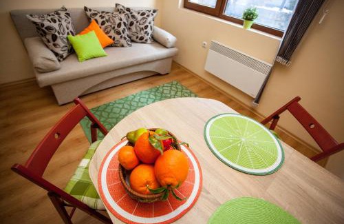 Kvartal Noviya Grad Apartment | Green Orange Apartment