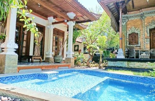 Sampalan House | Green Palace Homestay
