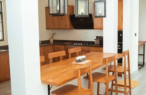 Arusha Villa | Green Side