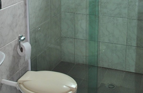 Jardim Andira Cabin | Green Triple Room