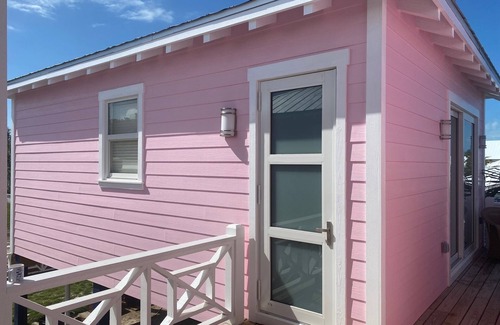 Green Turtle Cay Apartment | Green Turtle Cay, 1 bedroom suite on White Sound with private dock