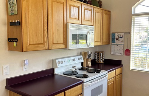 San Ignacio Vistas House | Green Valley Get Away
