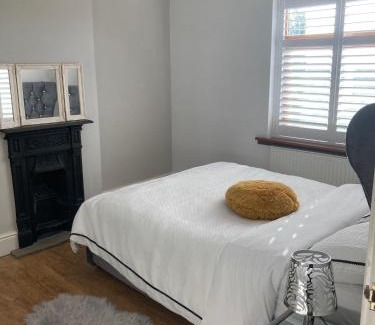 Hickleton Villa | Green Villa