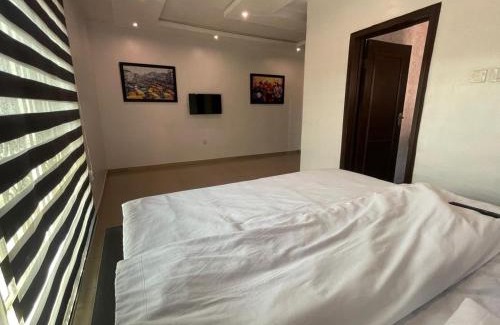 Lagos House | Green Villa