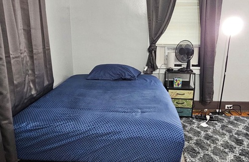 Pagedale House | Greenish Peaceful Shared Place near Delmar/Forest Park/U. City/Pagedale