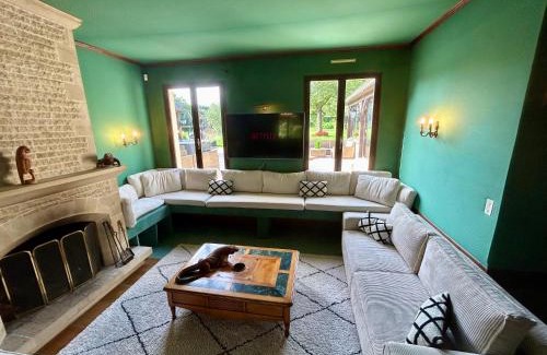 Hudimesnil Villa | Greenland 15pers jacuzzi sauna airhockey billard