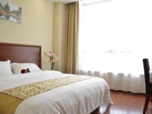 Jingkou District Hotel | GreenTree Inn JiangSu ZhenJiang DingMao Industrial Park WoDe Square Express Hotel