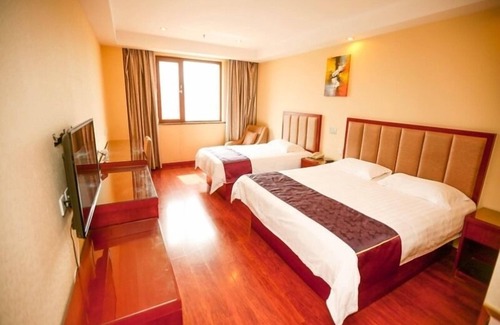 Huangdao Hotel | GreenTree Inn Qingdao Wuyishan Road JUSCO Shopping Mall Hotel