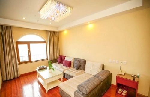 Huangdao Hotel | GreenTree Inn Qingdao Wuyishan Road JUSCO Shopping Mall Hotel