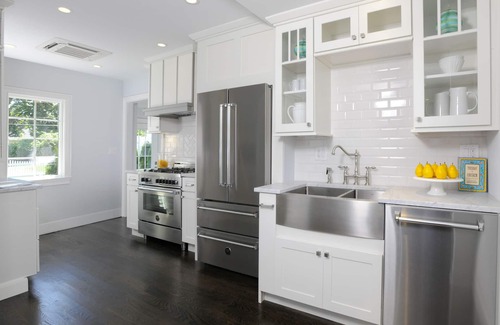 Greenwich House | Greenwich/Hotel Alternative/Great Location/Sleeps 6