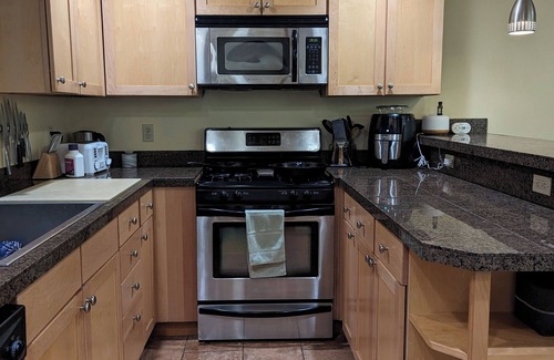 North College Park House | Greenwood Getaway