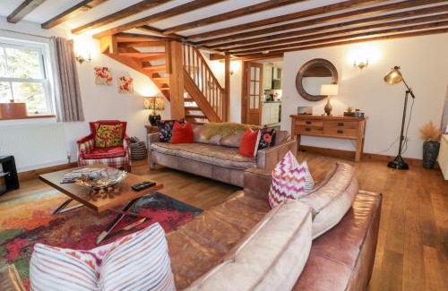 Gwynedd- Snowdonia House | Greffyn