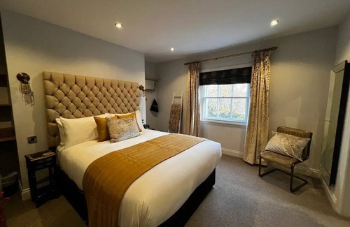 Grantham Bed & Breakfast | Gregory Arms
