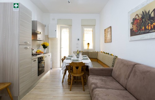 Quartiere XIII Aurelio Apartment | GREGORY BIG FAMILY