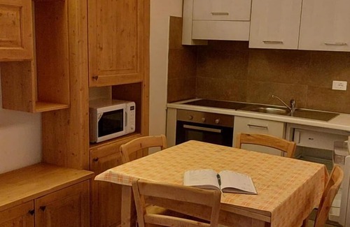 Tschaval Apartment | Gressoney La Trinitè Mono with View and 4pax AMLodge