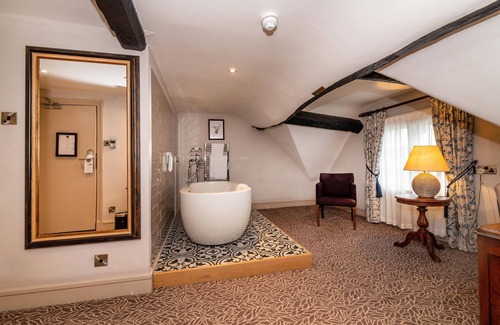 Knowle Sands Hotel | Greswolde Arms Hotel by Greene King Inns