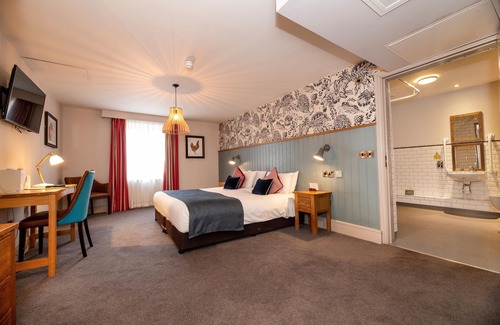 Knowle Sands Hotel | Greswolde Arms Hotel by Greene King Inns