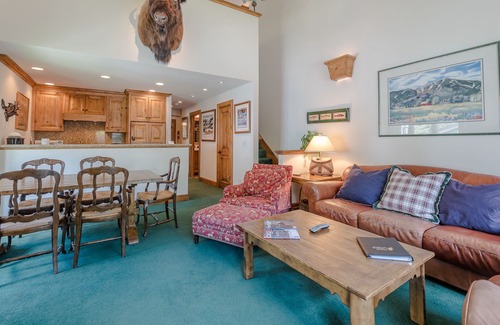 Warm Springs Condo | Greyhawk Condo 10 - Short walk to the Lifts and Pool Access