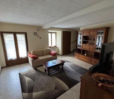 Esmate Apartment | Gringo's Paradise apartment