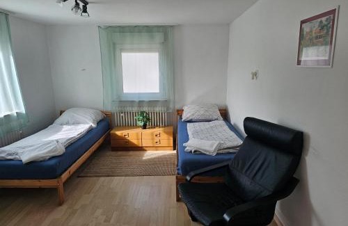 Besigheim Apartment | Große Ferienwohnung mit Küche in Besigheim