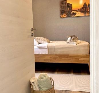 Petershagen Apartment | Große Wohnung Wellness + Sauna + Netflix