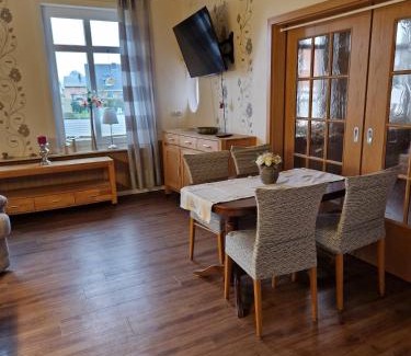 Nordhastedt House | Großes Ferienhaus Nordhastedt 2- 6 Personen 16 km zur Nordsee 24 km Büsum 45km St Peter Ording
