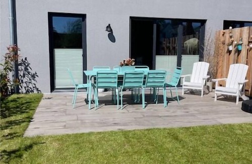 Pelzerhaken House | Großes Luxus-neubau-ferienhaus in Pelzerhaken/ostsee mit Sauna für 8 Gäste und H