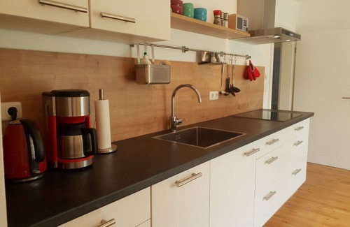 Neumarkt in der Oberpfalz Apartment | Großzügige Ferienwohnung mit Terrasse und Garten
