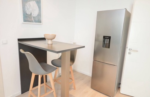 Guetersloh Apartment | Großzügige & Moderne Wohnung Wifi Terrasse